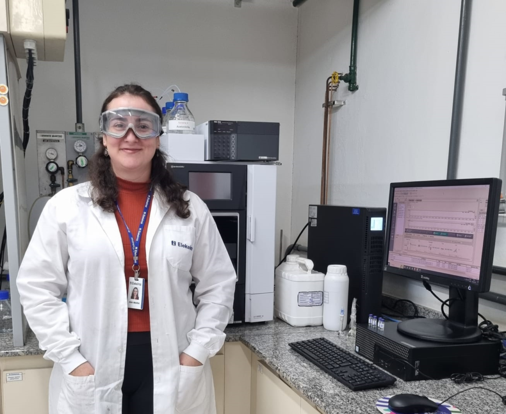 Ana Maria Terra, Química na indústria química Elekeiroz